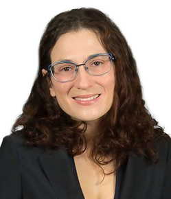 Bio Image for Faculty Member Arielle Deutsch